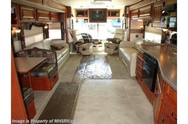 2005 Fleetwood Discovery class a motor home  39&apos; W/ 3 Slides