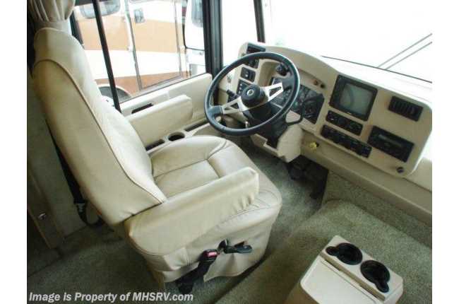 2005 Winnebago Voyage class a motorhome  W/ 3 Slides