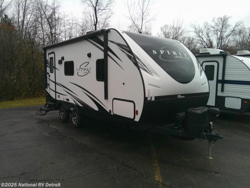 Contact us now about this 2019 Coachmen Northern Spirit Ultra Lite 1943RB! 2019 Northern Spirit Ultra Lite 1943RB by Coachmen from National RV Detroit in Belleville, Michigan