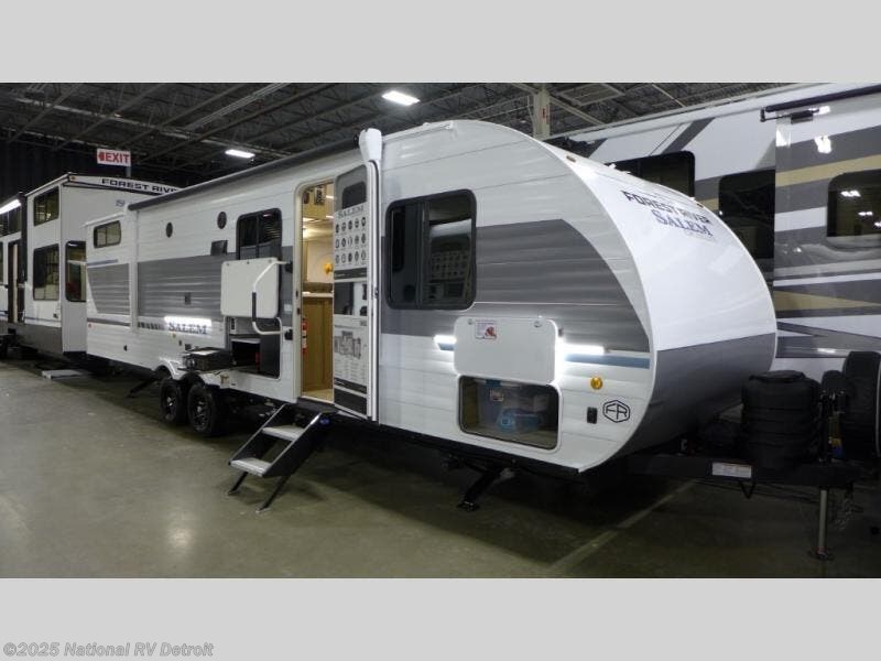 Email now about this 2025 Forest River Salem Cruise Lite 28VBXL! New 2025 Forest River Salem Cruise Lite 28VBXL available in Belleville, Michigan