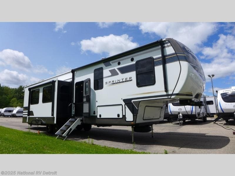 Email now about this 2025 Keystone Sprinter 3920DSL! New 2025 Keystone Sprinter 3920DSL available in Belleville, Michigan
