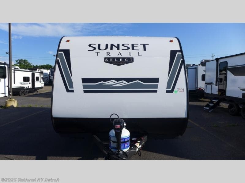 Email now about this 2026 CrossRoads Sunset Trail 17RBS! New 2026 CrossRoads Sunset Trail 17RBS available in Belleville, Michigan