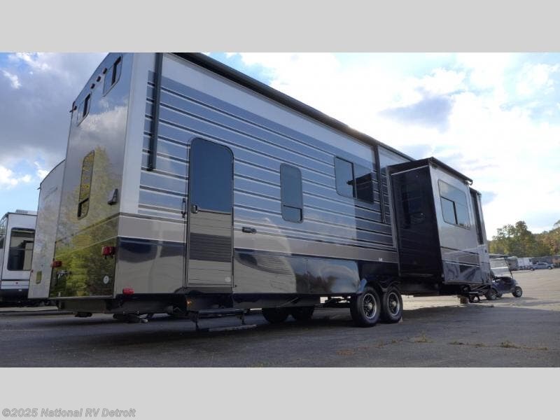 Contact us now about this 2025 Redwood RV Regency 3881FKL! 2025 Regency 3881FKL by Redwood RV from National RV Detroit in Belleville, Michigan