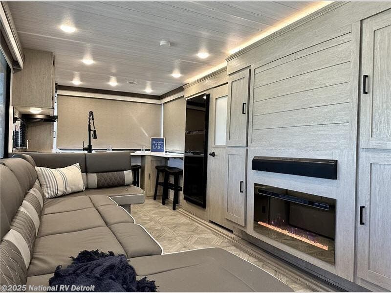 Contact us now about this 2024 Forest River Salem 29VIEW! 2024 Salem 29VIEW by Forest River from National RV Detroit in Belleville, Michigan