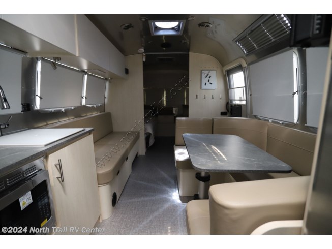 2024 Flying Cloud 30FB by Airstream from North Trail RV Center in Fort Myers, Florida