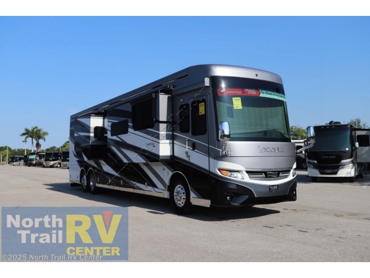 Email now about this 2025 Newmar London Aire 4551! New 2025 Newmar London Aire 4551 available in Fort Myers, Florida