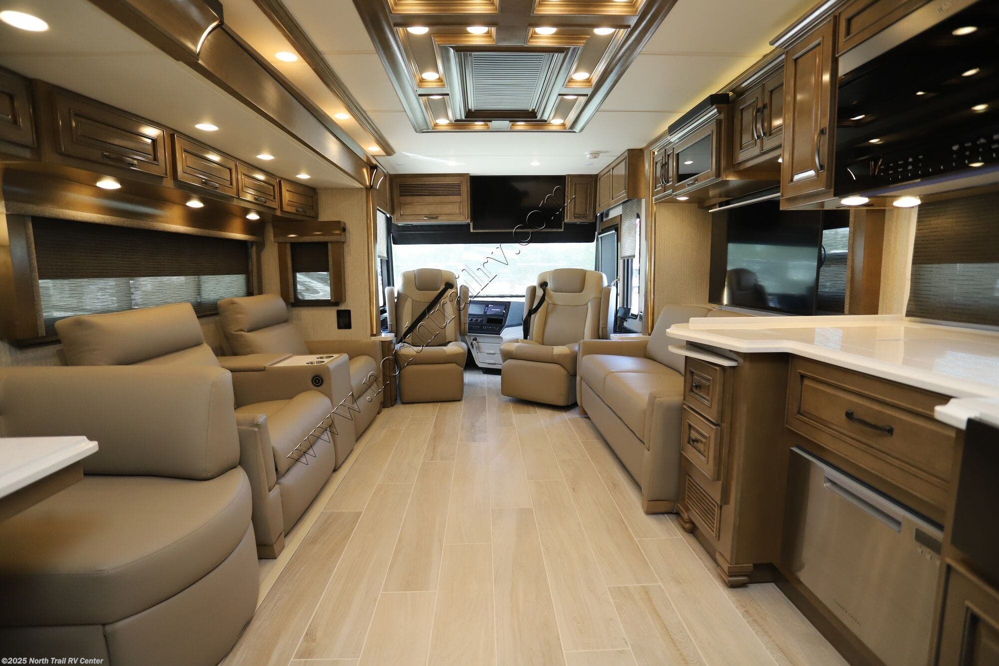 Contact us now about this 2026 Newmar Dutch Star 4081! 2026 Dutch Star 4081 by Newmar from North Trail RV Center in Fort Myers, Florida