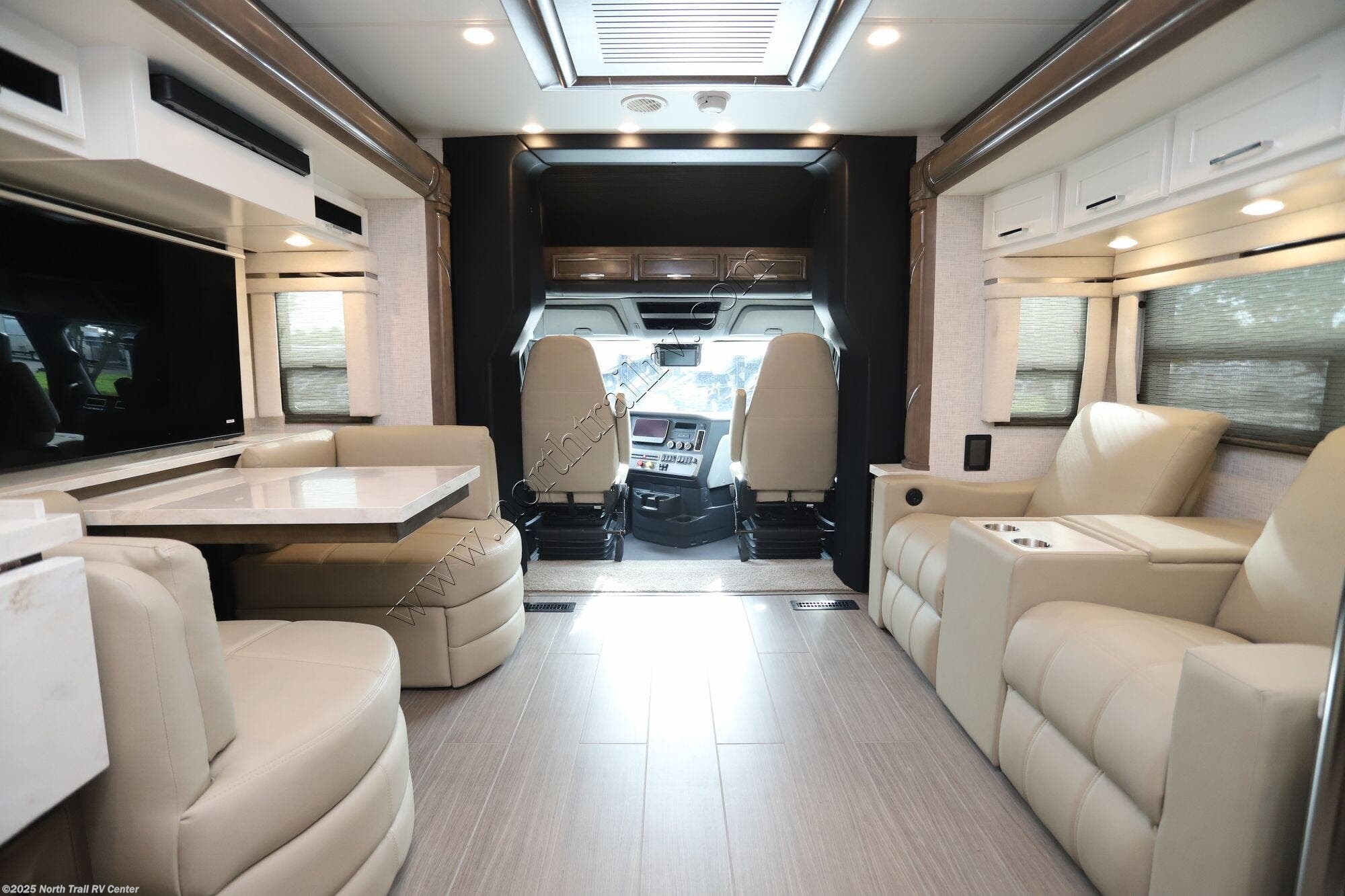 New 2026 Newmar Supreme Aire 3827 available in Fort Myers, Florida