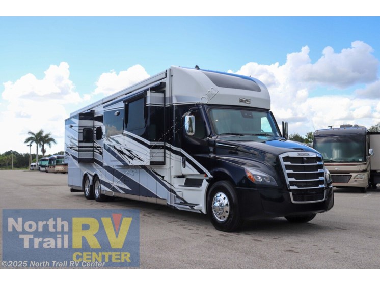 Email now about this 2026 Newmar Summit Aire 4505! New 2026 Newmar Summit Aire 4505 available in Fort Myers, Florida
