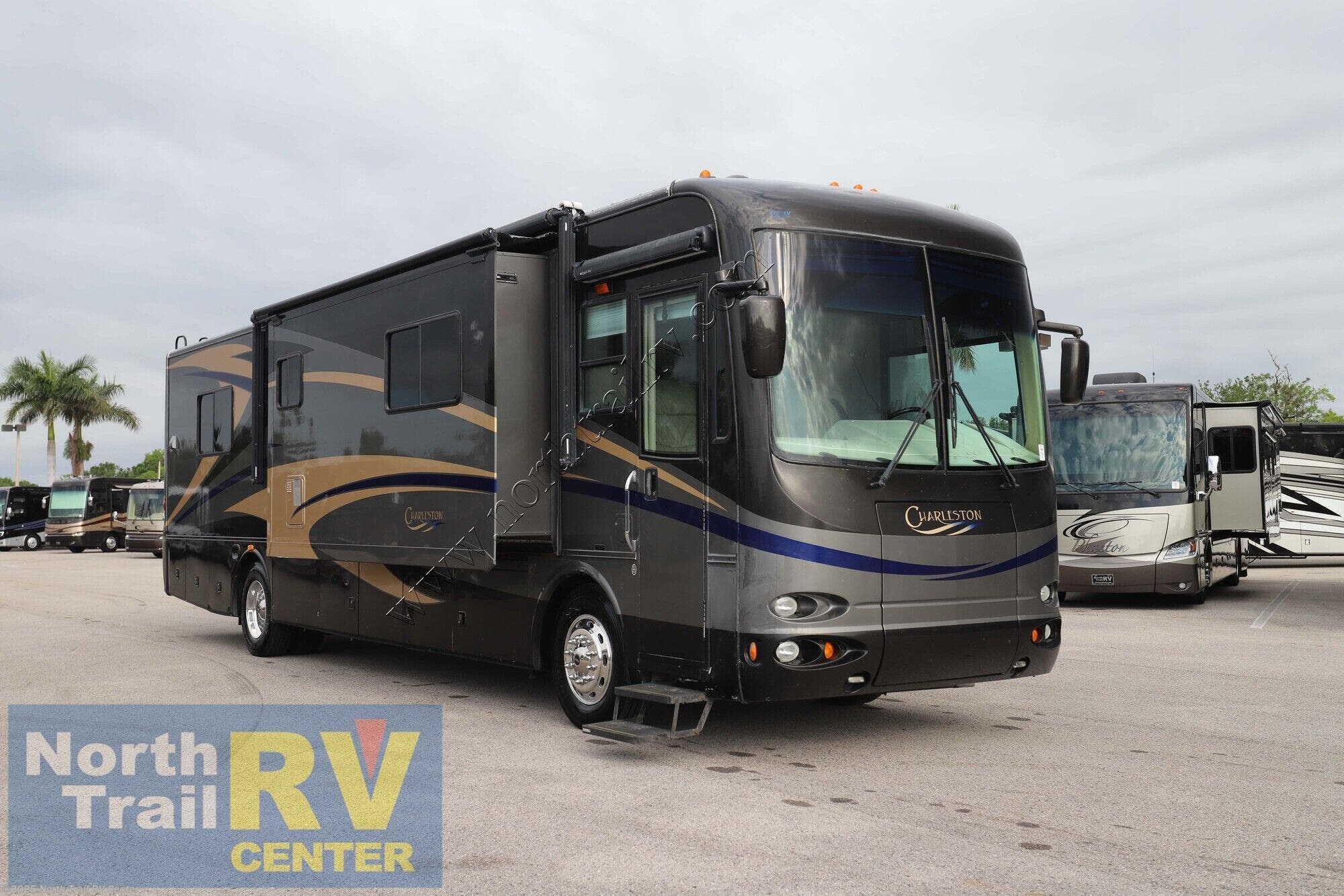 Email now about this 2007 Forest River Charleston 400QS! Used 2007 Forest River Charleston 400QS available in Fort Myers, Florida