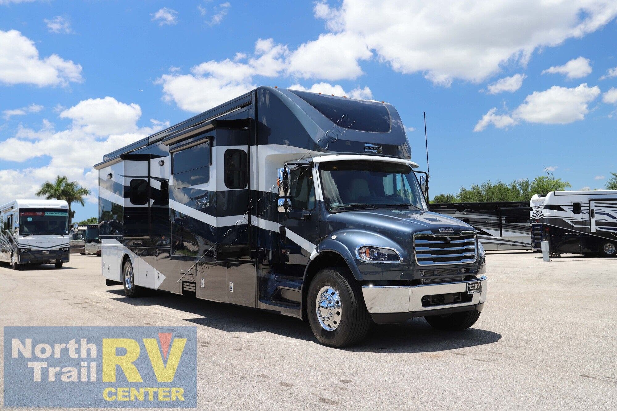 Email now about this 2026 Newmar Super Star 4059! New 2026 Newmar Super Star 4059 available in Fort Myers, Florida