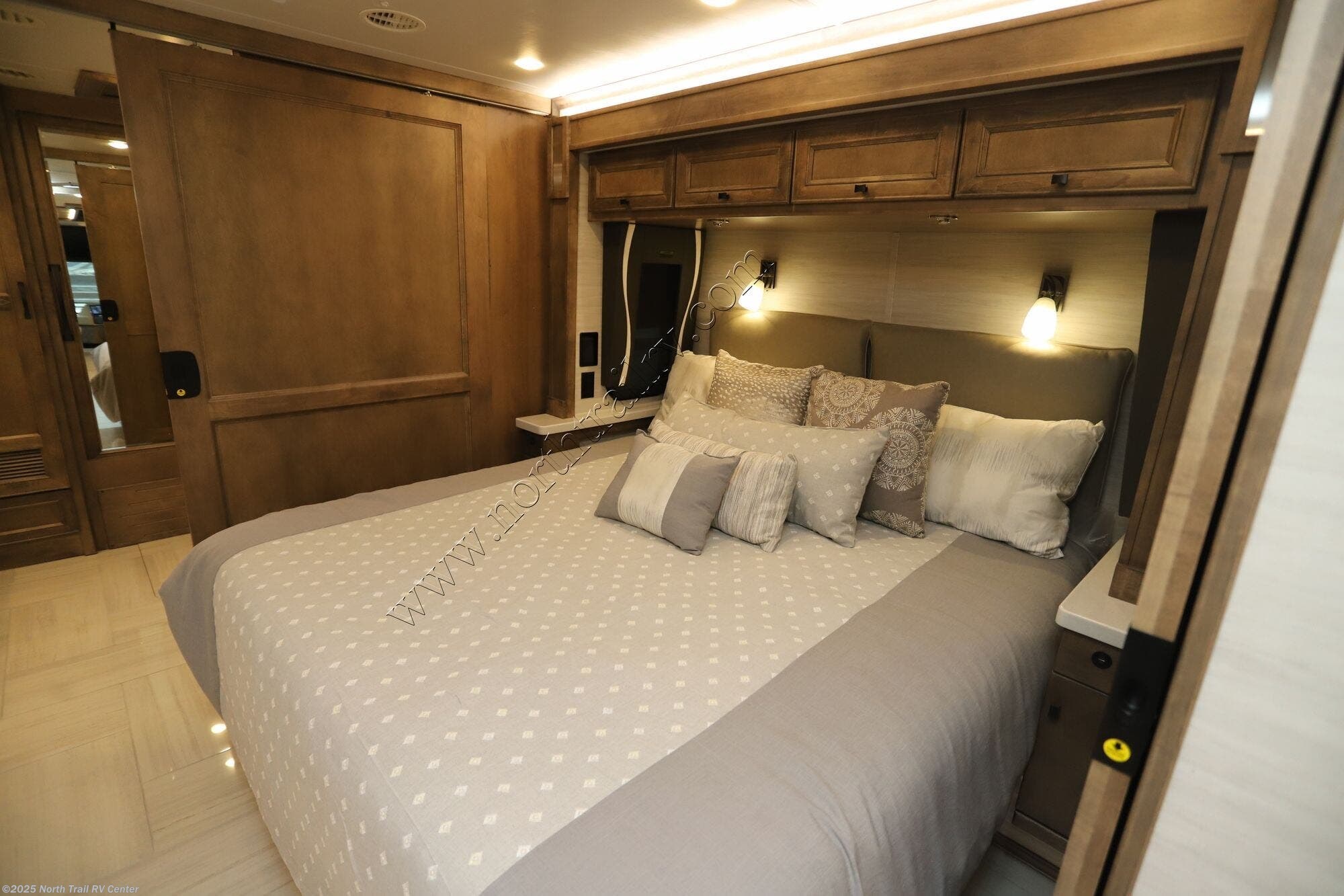 New 2026 Tiffin Phaeton 40IH available in Fort Myers, Florida