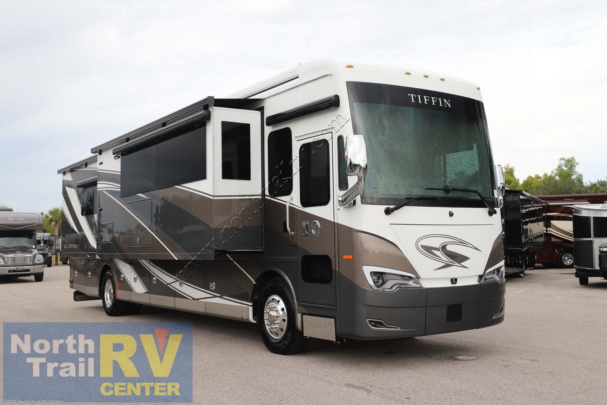Email now about this 2026 Tiffin Allegro Bus 40IP! New 2026 Tiffin Allegro Bus 40IP available in Fort Myers, Florida