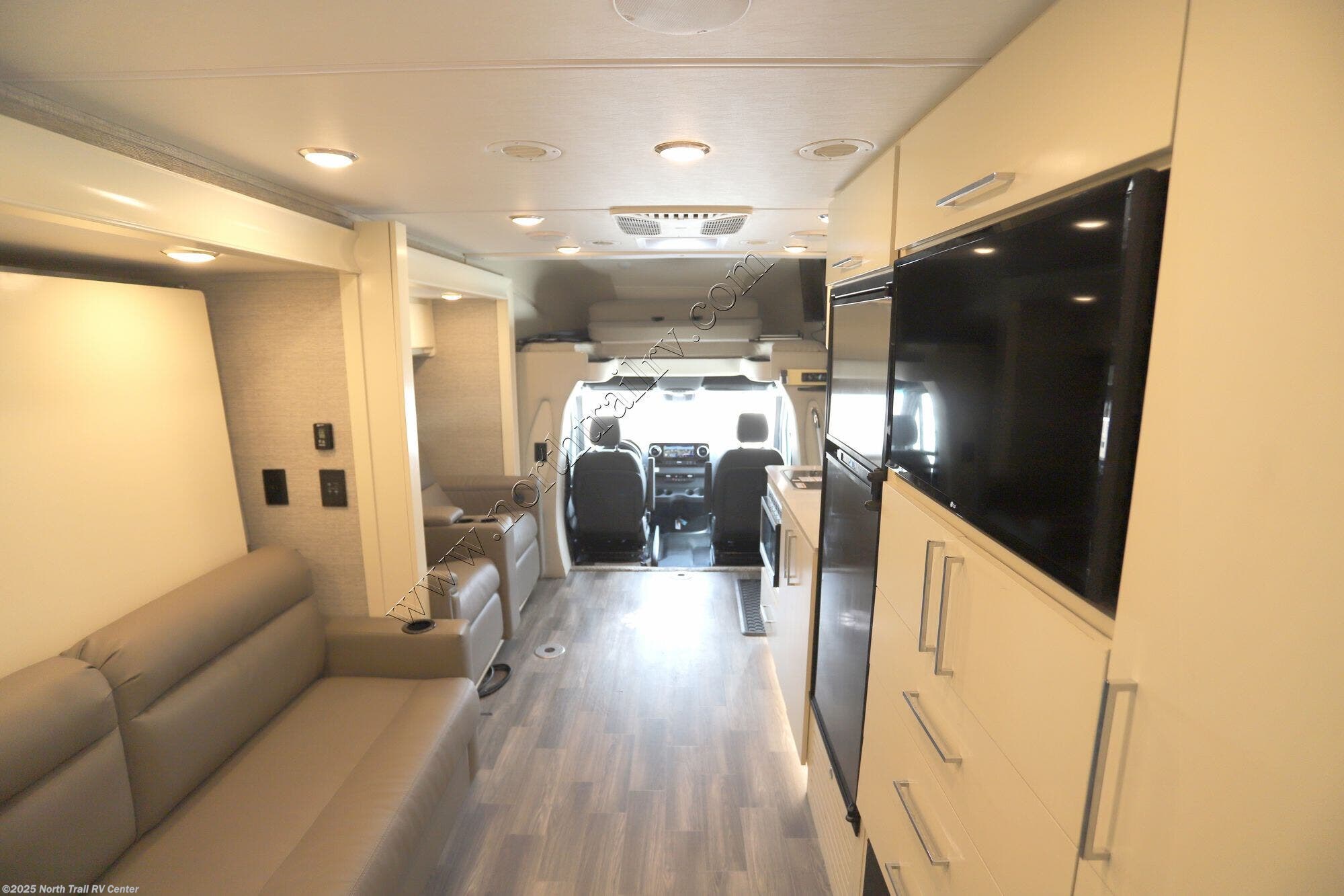 Contact us now about this 2020 Tiffin Wayfarer 24RW! 2020 Wayfarer 24RW by Tiffin from North Trail RV Center in Fort Myers, Florida