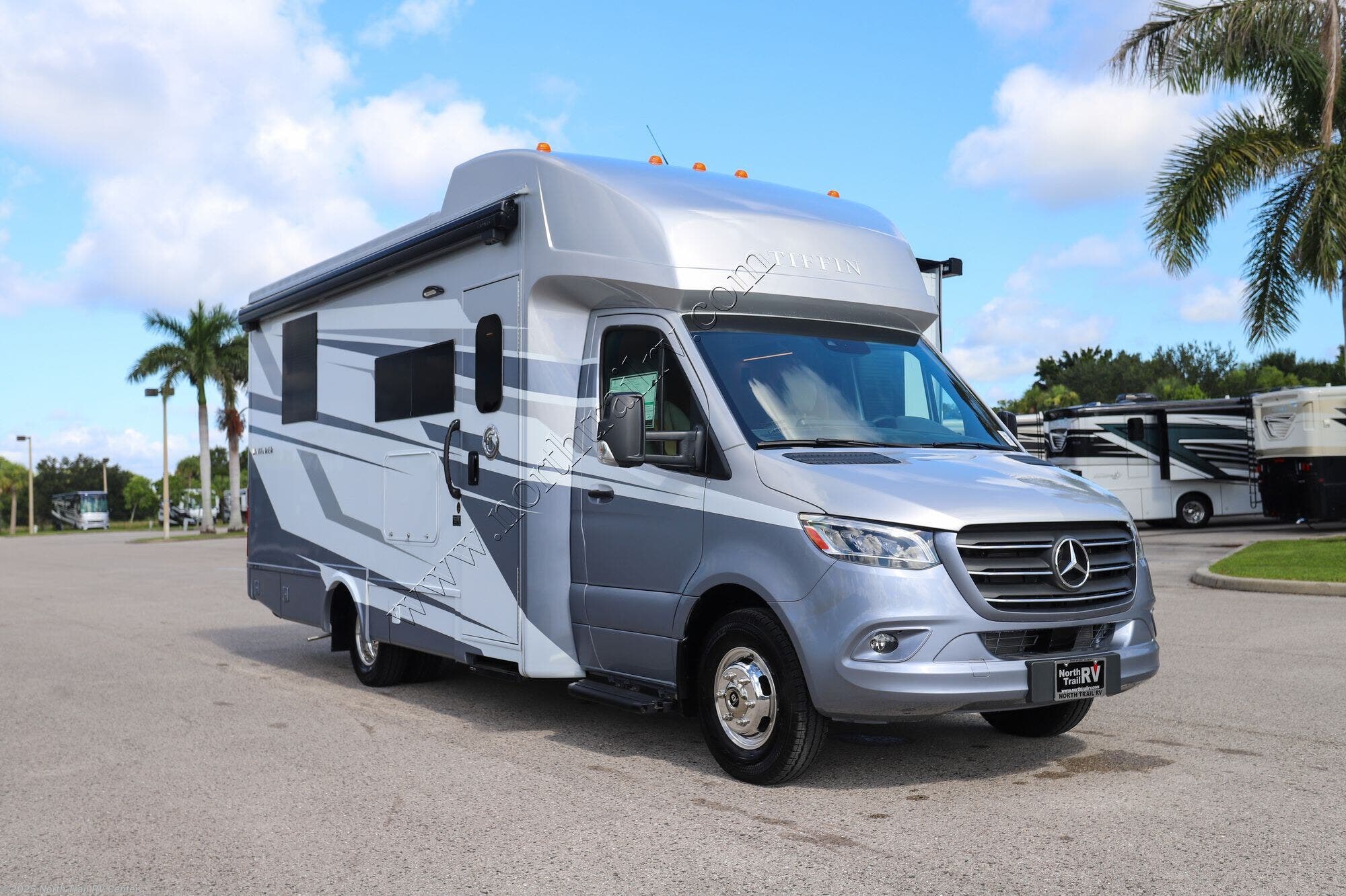Call now about this 2026 Tiffin Wayfarer 25XPW! 2026 Tiffin Wayfarer 25XPW - New Class C For Sale by North Trail RV Center in Fort Myers, Florida