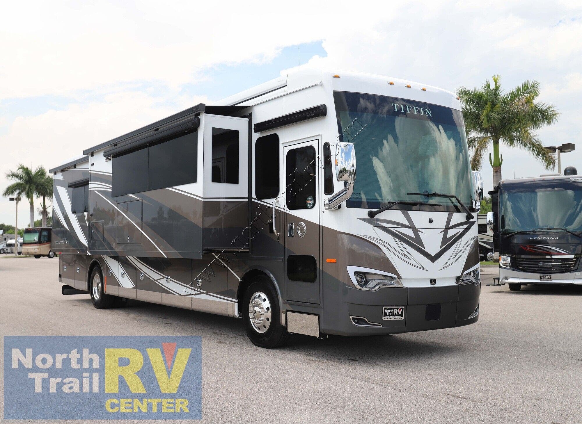 Email now about this 2026 Tiffin Allegro Bus 40IP! New 2026 Tiffin Allegro Bus 40IP available in Fort Myers, Florida