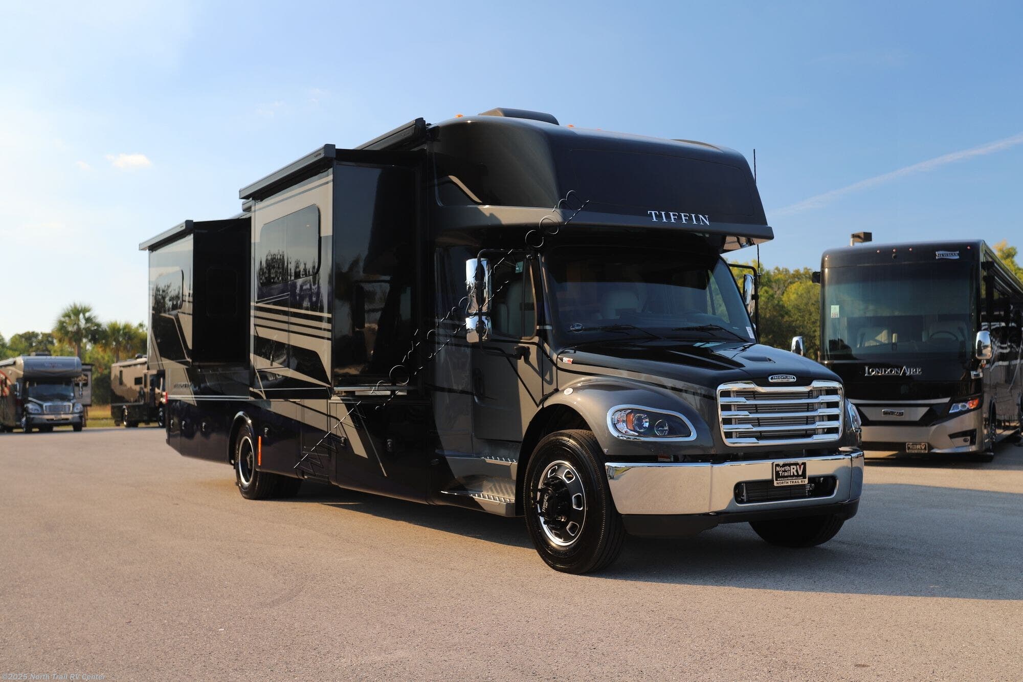 Call now about this 2026 Tiffin Allegro Bay 38BB! 2026 Tiffin Allegro Bay 38BB - New Super C For Sale by North Trail RV Center in Fort Myers, Florida