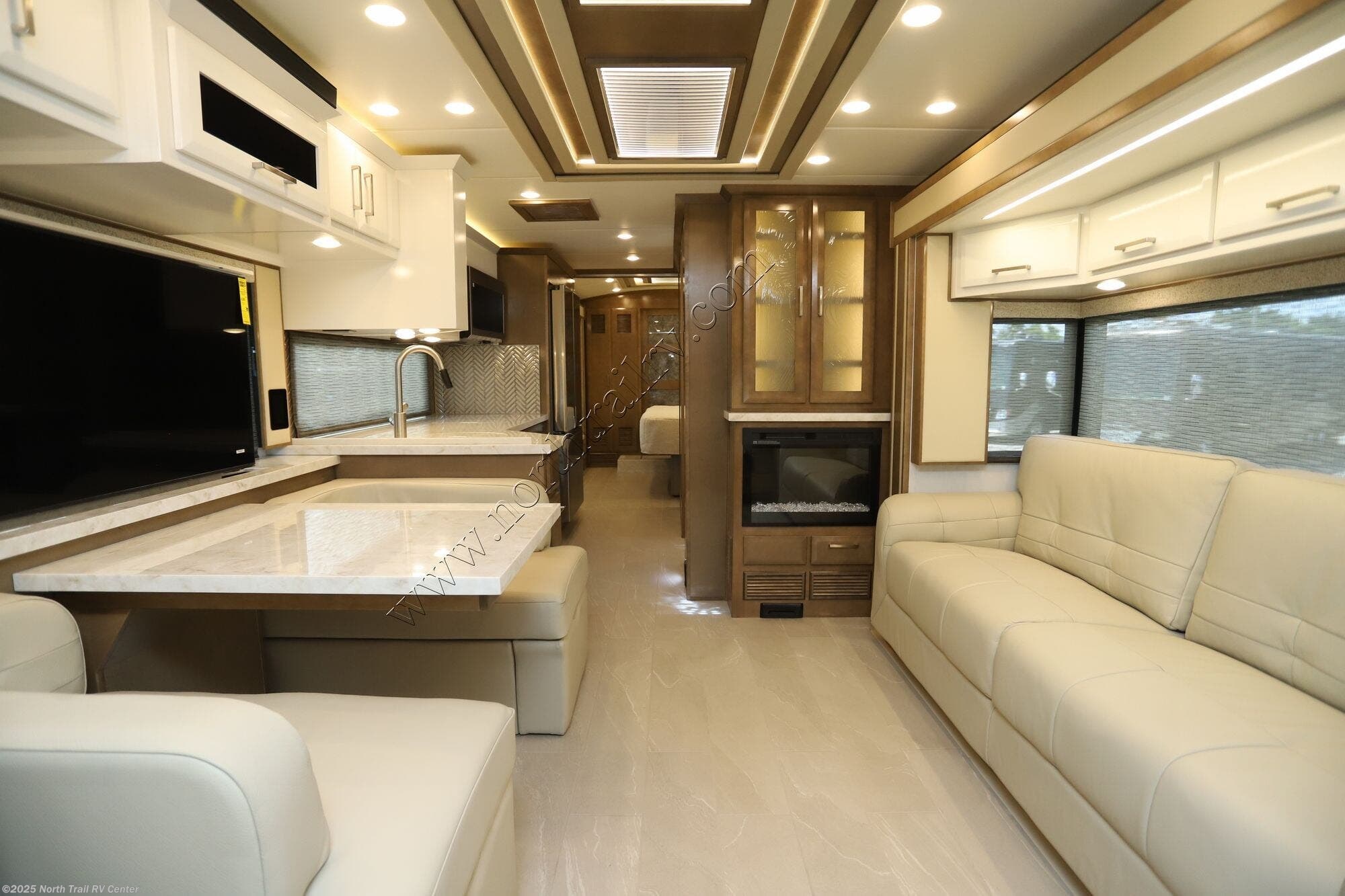 Contact us now about this 2026 Newmar New Aire 3543! 2026 New Aire 3543 by Newmar from North Trail RV Center in Fort Myers, Florida