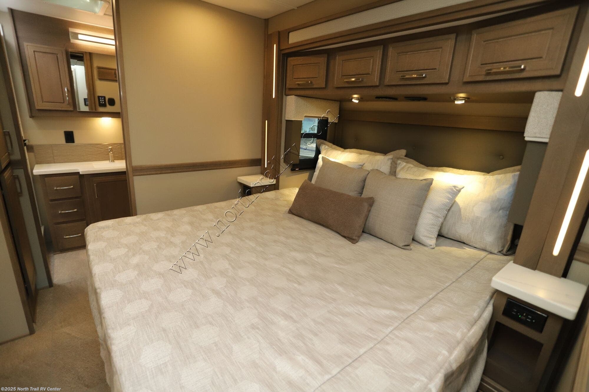 New 2026 Renegade RV Explorer 40ERB available in Fort Myers, Florida