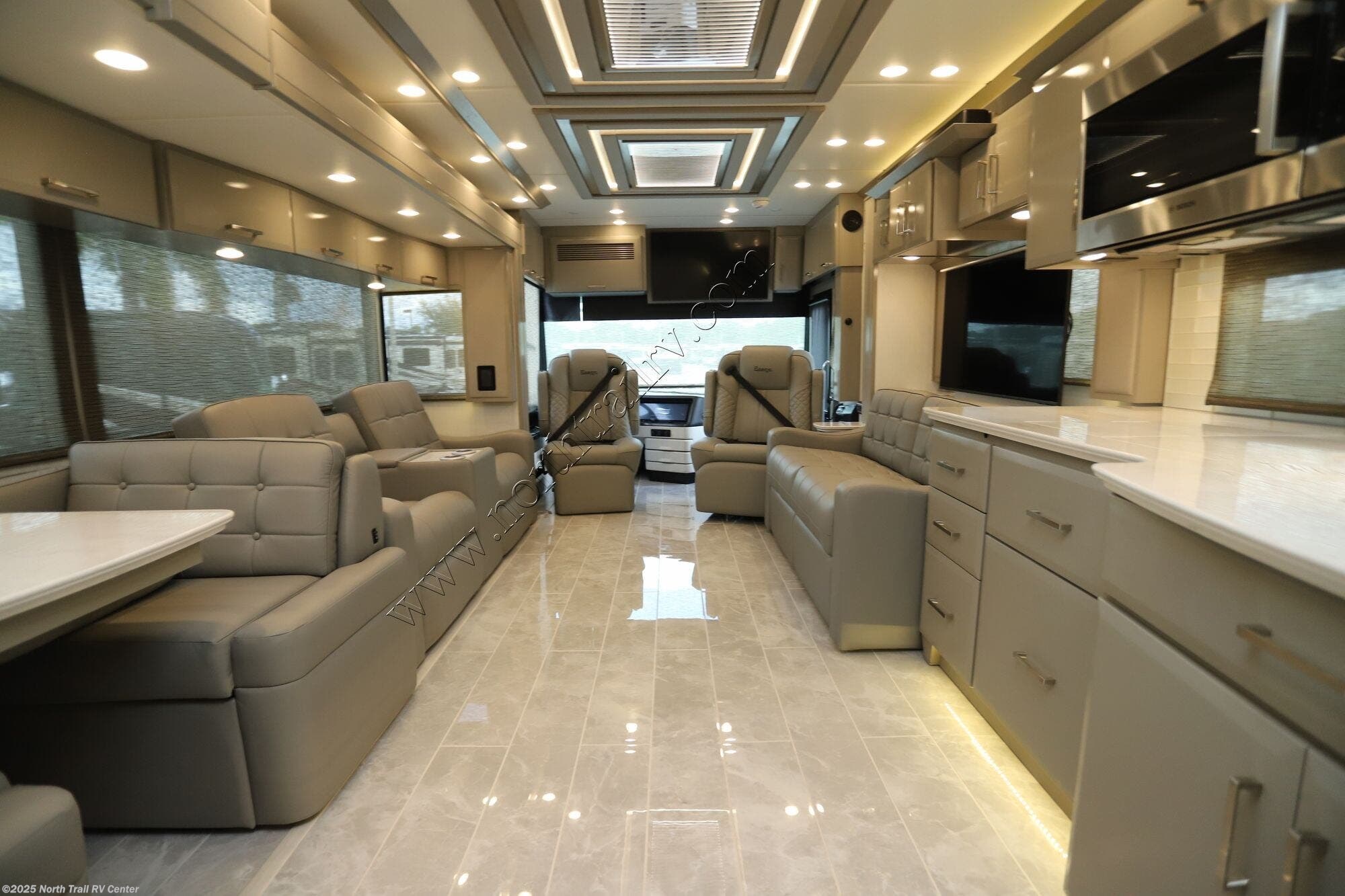 New 2026 Newmar Essex 4551 available in Fort Myers, Florida