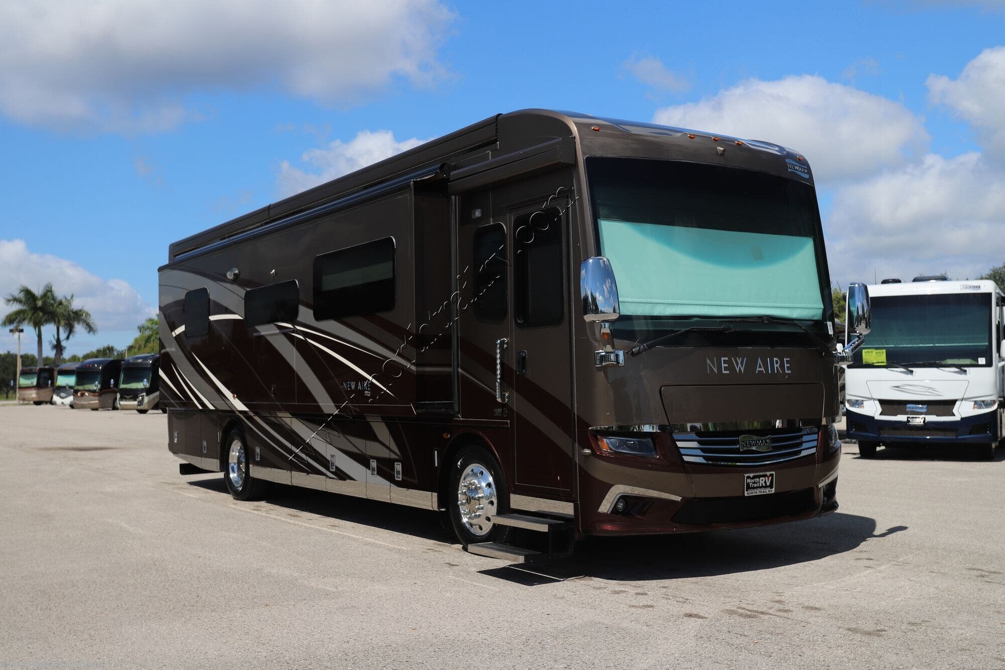 Call now about this 2021 Newmar New Aire 3545! 2021 Newmar New Aire 3545 - Used Class A For Sale by North Trail RV Center in Fort Myers, Florida