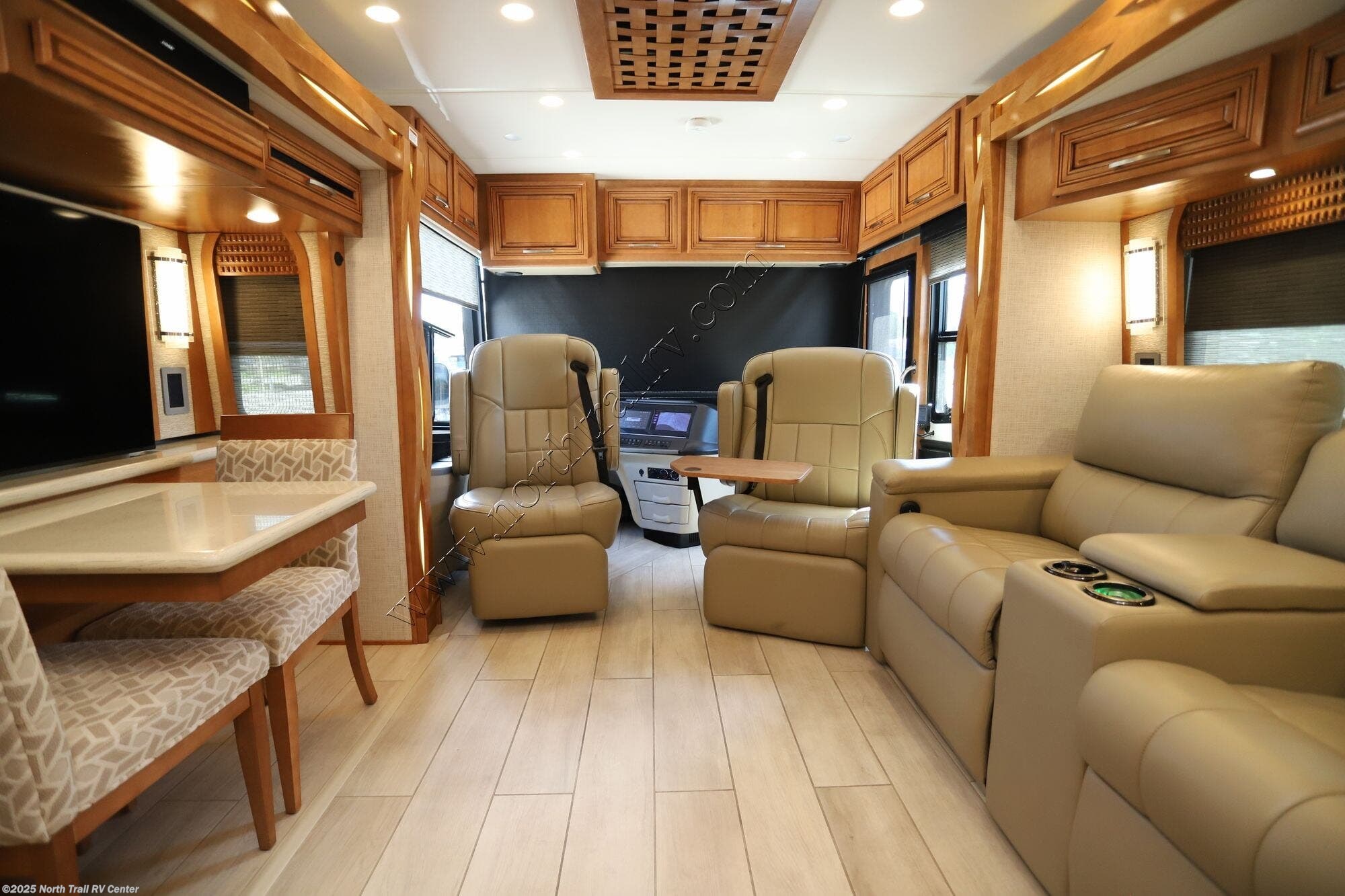 Used 2021 Newmar New Aire 3545 available in Fort Myers, Florida