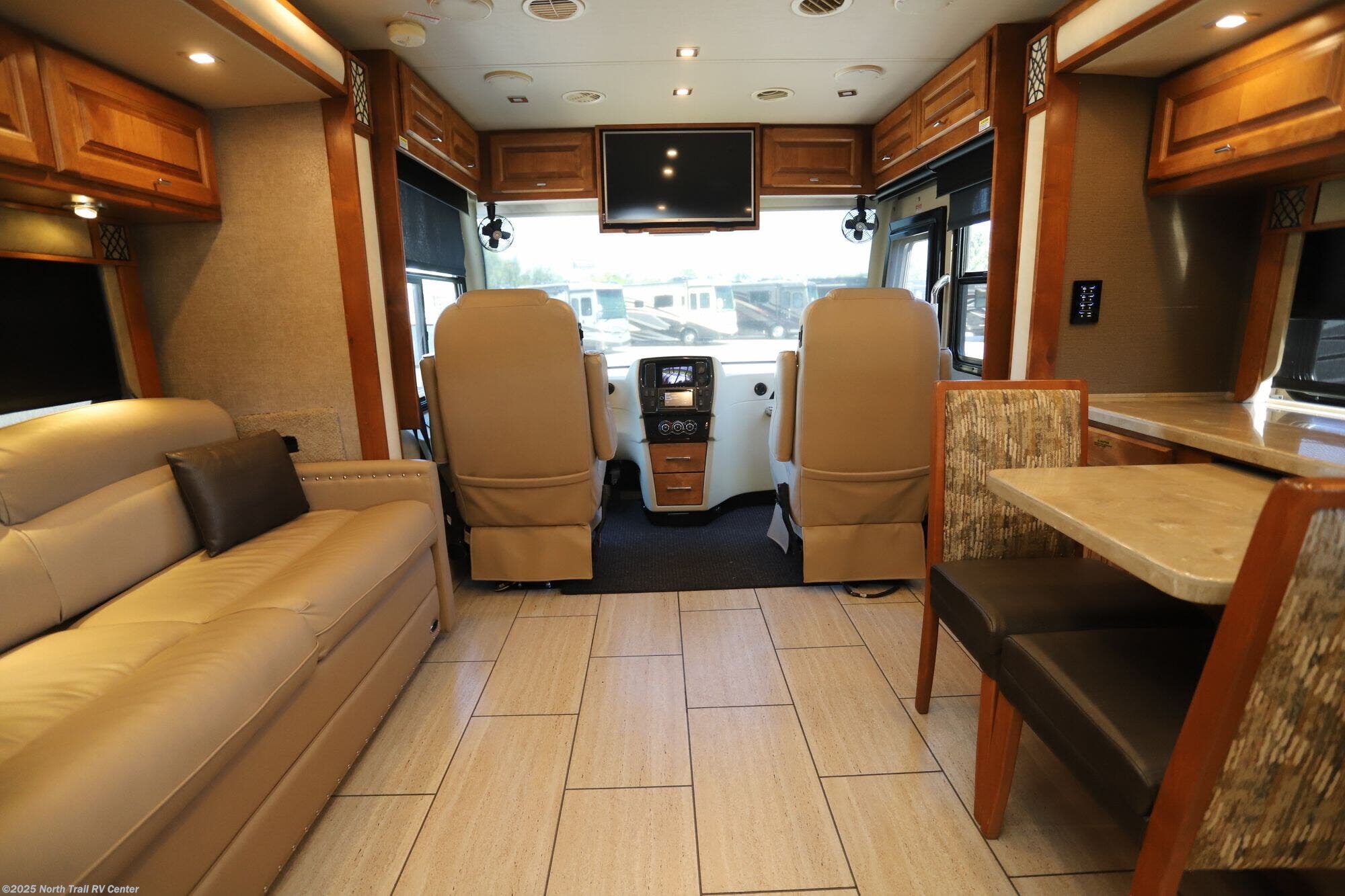 Contact us now about this 2019 Tiffin Breeze 31BR! 2019 Breeze 31BR by Tiffin from North Trail RV Center in Fort Myers, Florida