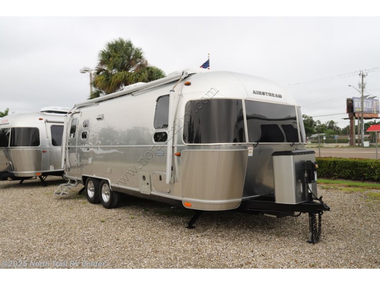 Email now about this 2021 Airstream Globetrotter 25FB! Used 2021 Airstream Globetrotter 25FB available in Fort Myers, Florida
