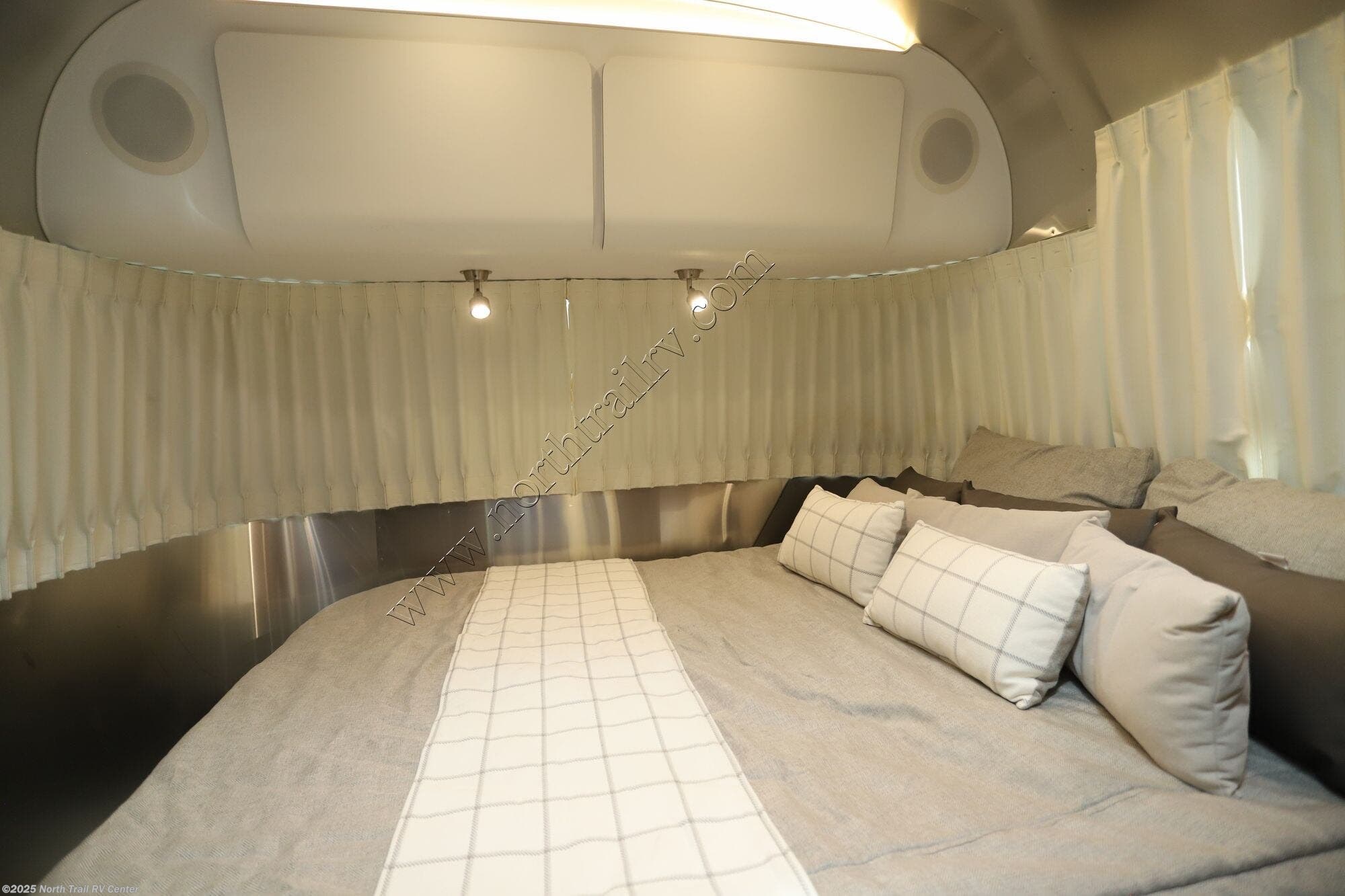 Used 2021 Airstream Globetrotter 25FB available in Fort Myers, Florida