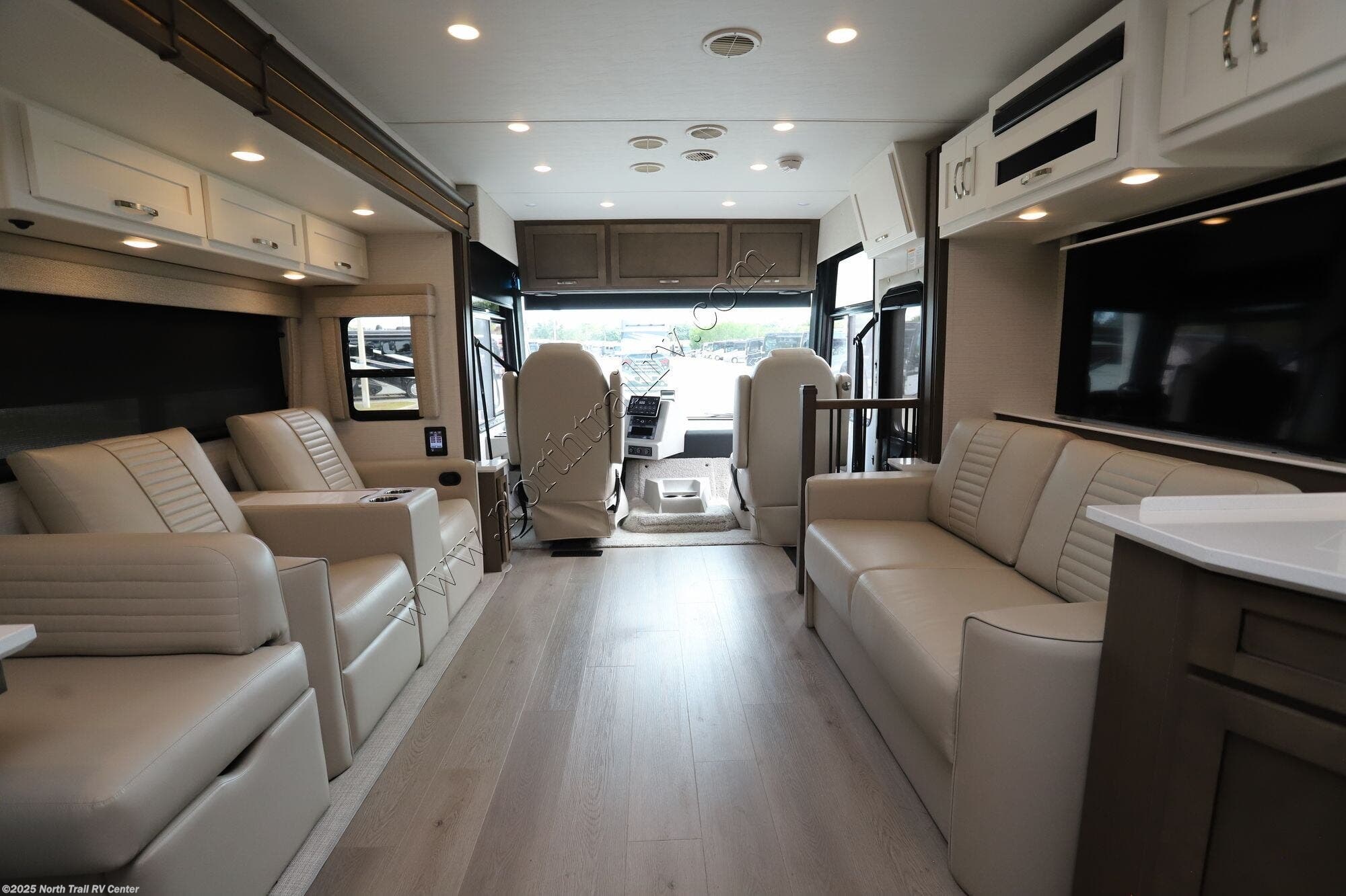 New 2026 Newmar Bay Star 3626 available in Fort Myers, Florida