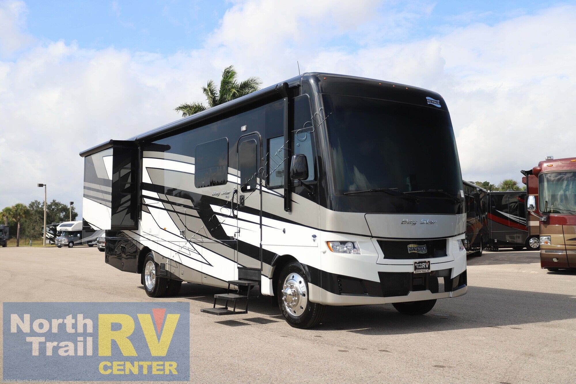 Email now about this 2026 Newmar Bay Star 3114! New 2026 Newmar Bay Star 3114 available in Fort Myers, Florida