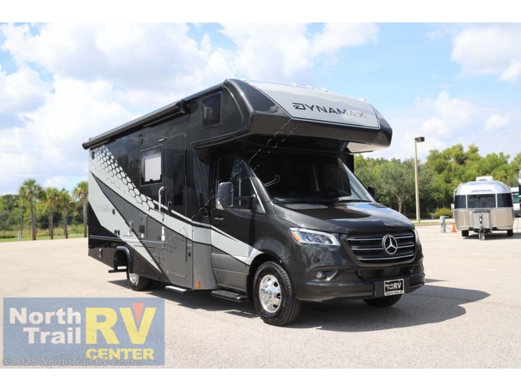 Email now about this 2026 Dynamax Corp Isata 3 24FW! New 2026 Dynamax Corp Isata 3 24FW available in Fort Myers, Florida