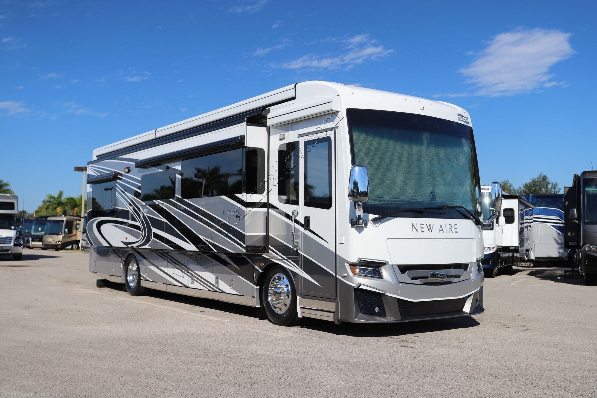 Call now about this 2022 Newmar New Aire 3545! 2022 Newmar New Aire 3545 - Used Class A For Sale by North Trail RV Center in Fort Myers, Florida