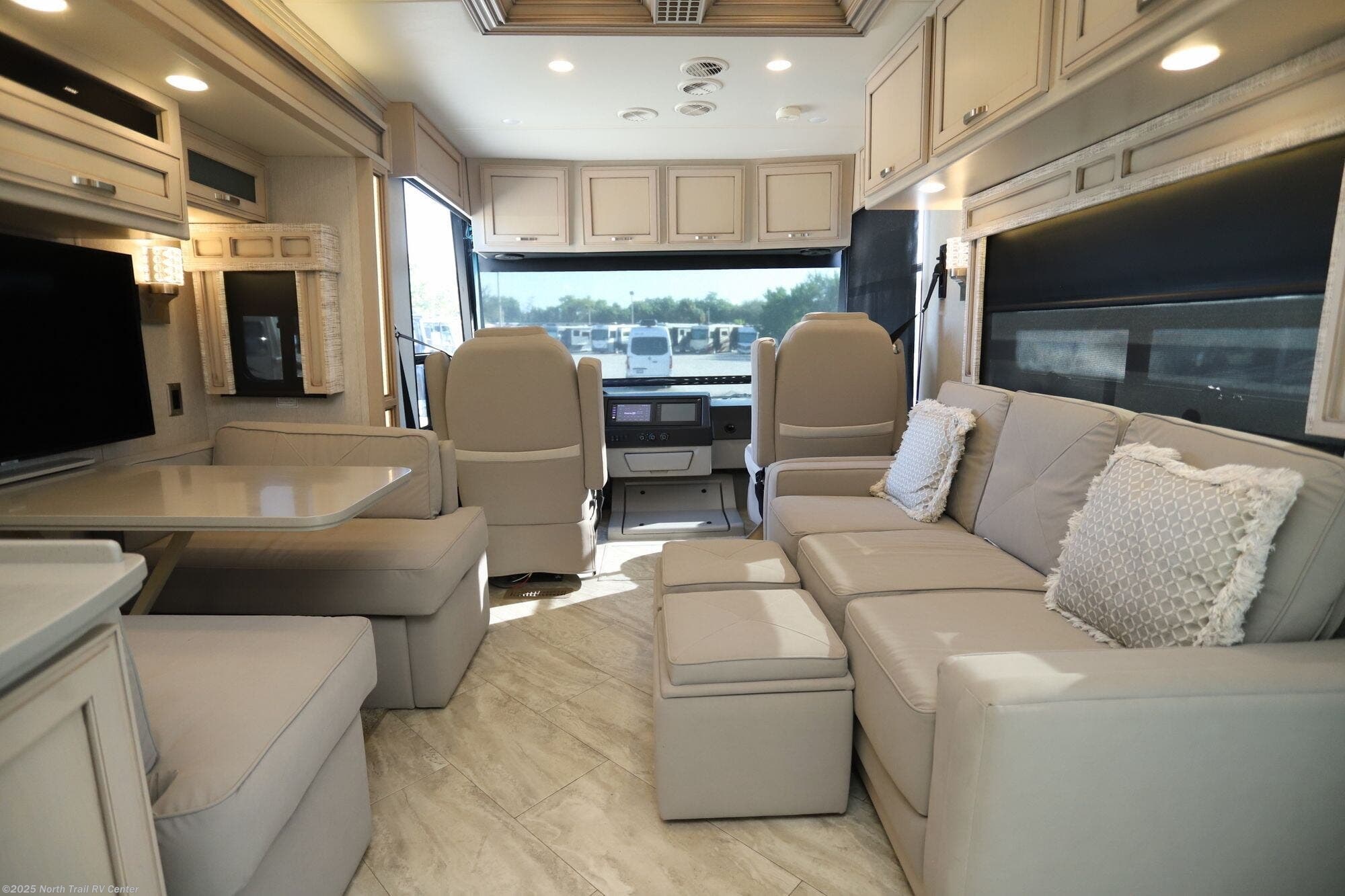 Used 2021 Newmar Canyon Star 3927 available in Fort Myers, Florida