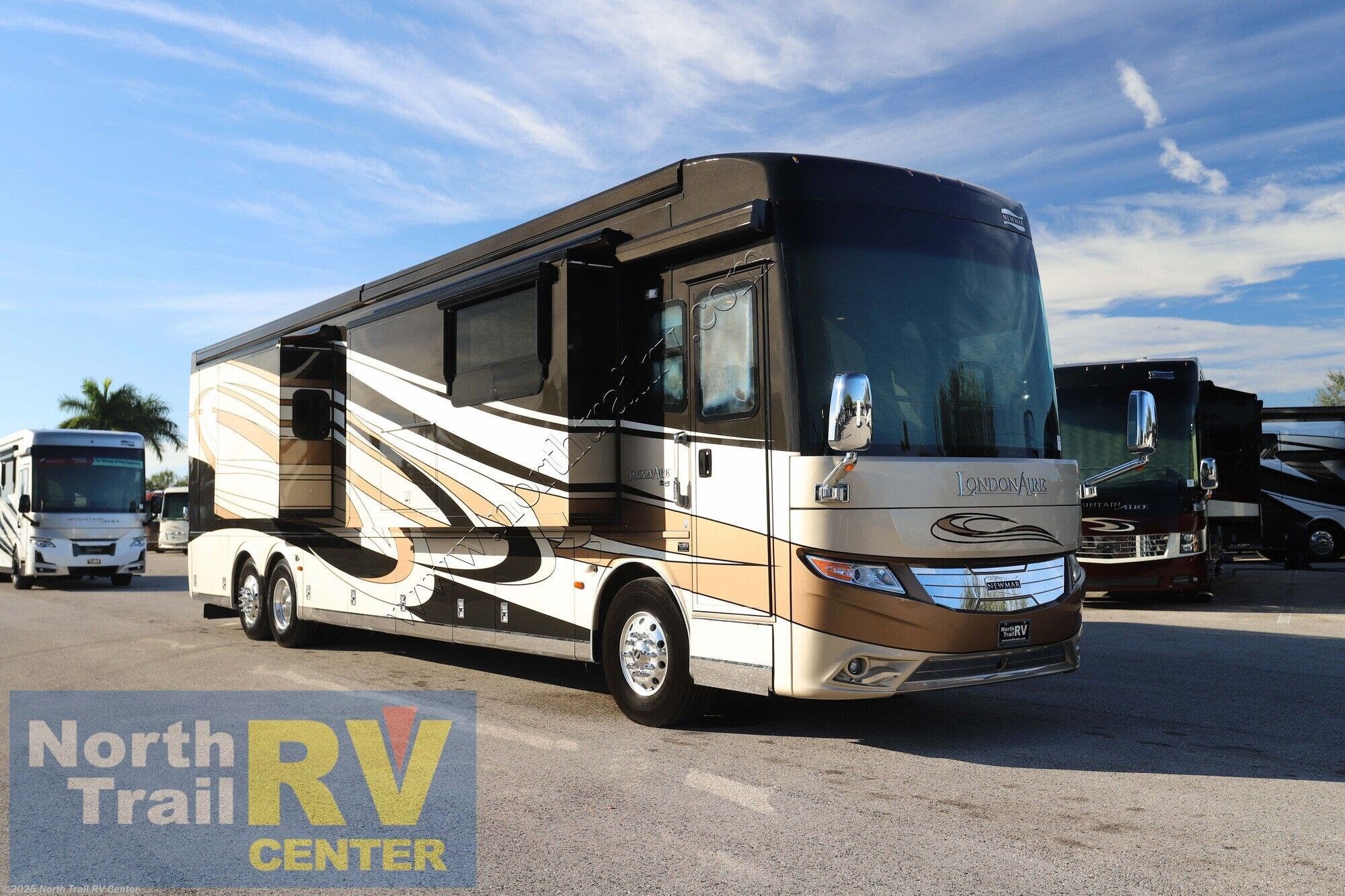 Email now about this 2017 Newmar London Aire 4519! Used 2017 Newmar London Aire 4519 available in Fort Myers, Florida