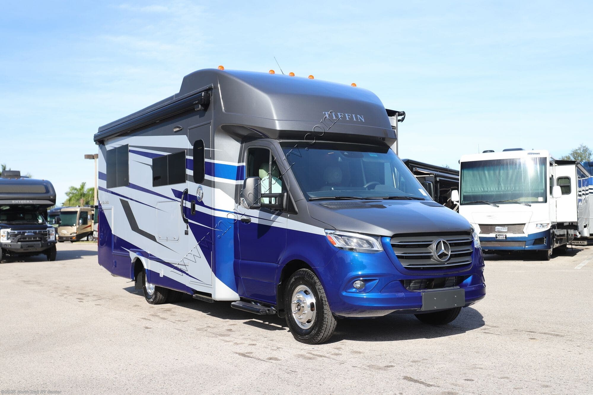 Call now about this 2026 Tiffin Wayfarer 25XLW! 2026 Tiffin Wayfarer 25XLW - New Class C For Sale by North Trail RV Center in Fort Myers, Florida