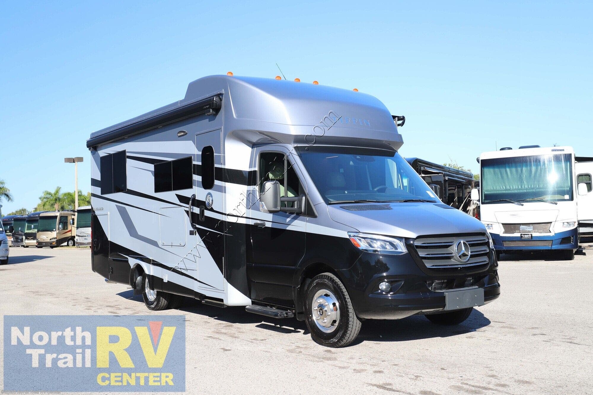 Email now about this 2026 Tiffin Wayfarer 25XLW! New 2026 Tiffin Wayfarer 25XLW available in Fort Myers, Florida