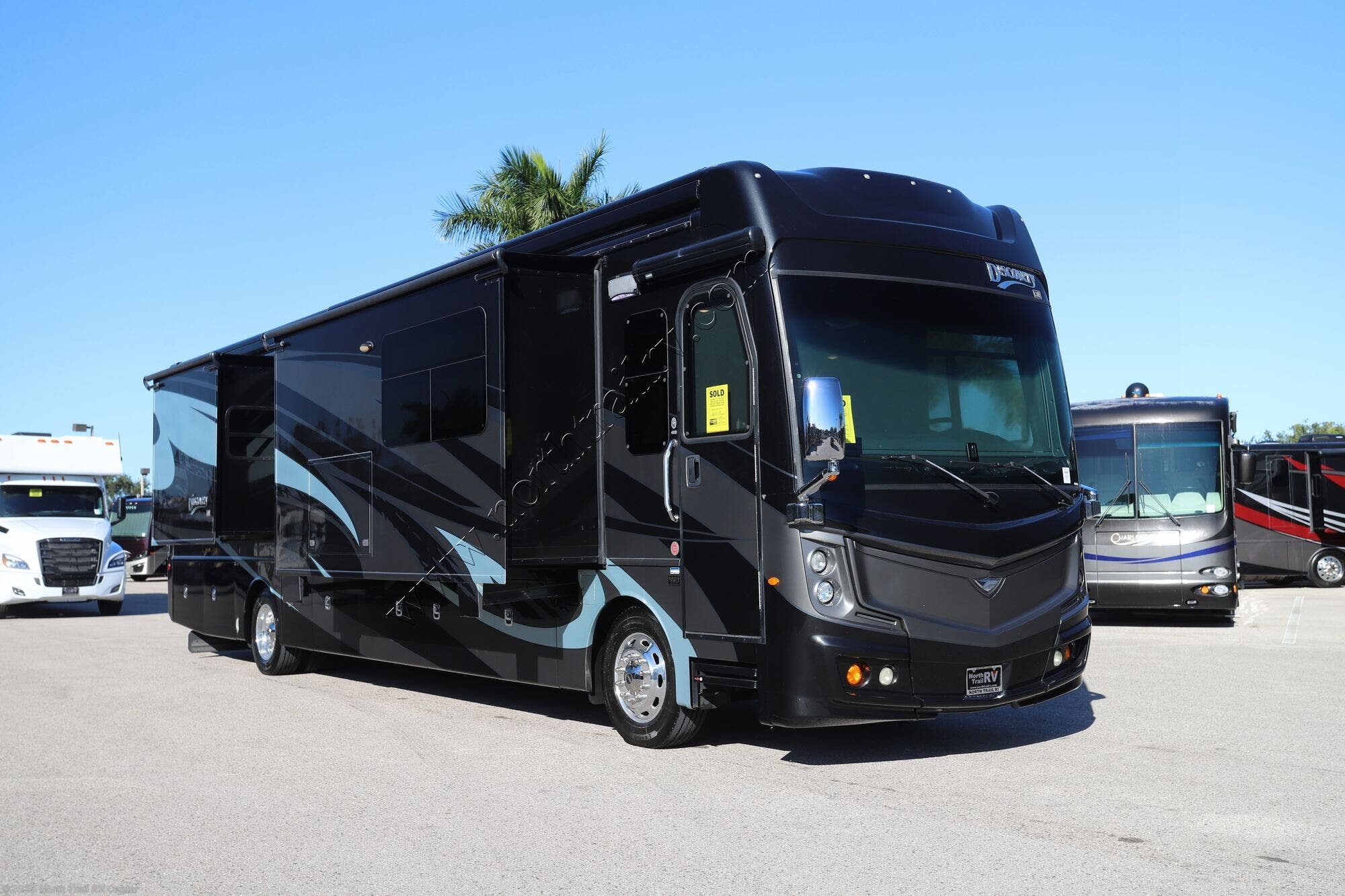 Call now about this 2019 Fleetwood Discovery LXE 40D! 2019 Fleetwood Discovery LXE 40D - Used Class A For Sale by North Trail RV Center in Fort Myers, Florida