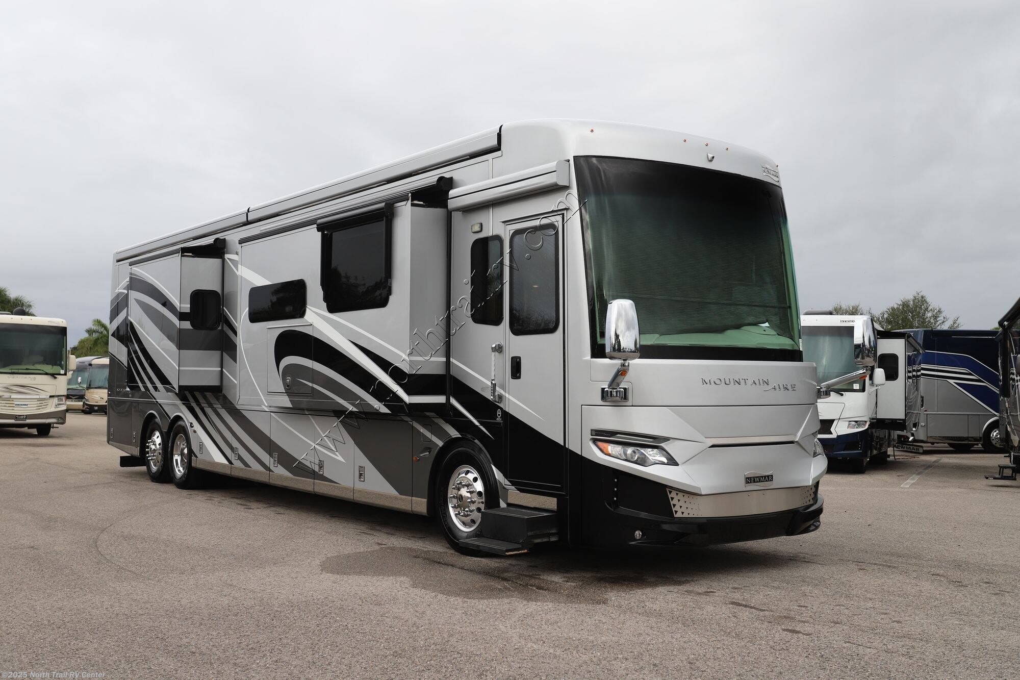 Call now about this 2020 Newmar Mountain Aire 4551! 2020 Newmar Mountain Aire 4551 - Used Class A For Sale by North Trail RV Center in Fort Myers, Florida