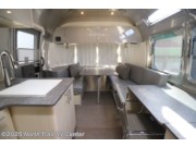Contact us now about this 2022 Airstream Flying Cloud 25FB! 2022 Flying Cloud 25FB by Airstream from North Trail RV Center in Fort Myers, Florida