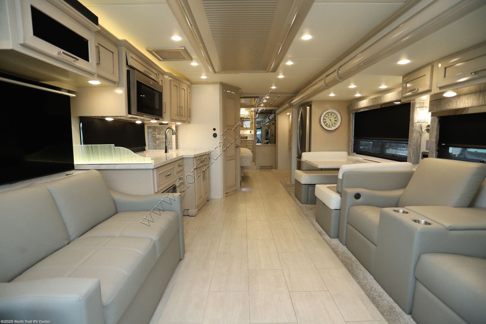 Contact us now about this 2024 Newmar Ventana 3809! 2024 Ventana 3809 by Newmar from North Trail RV Center in Fort Myers, Florida