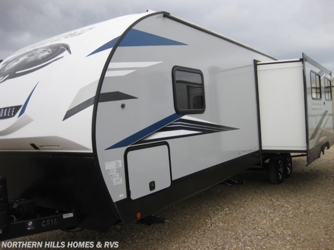 2022 Forest River Cherokee Alpha Wolf 30RDB-L - Used Travel Trailer For Sale by Northern Hills Homes and RV