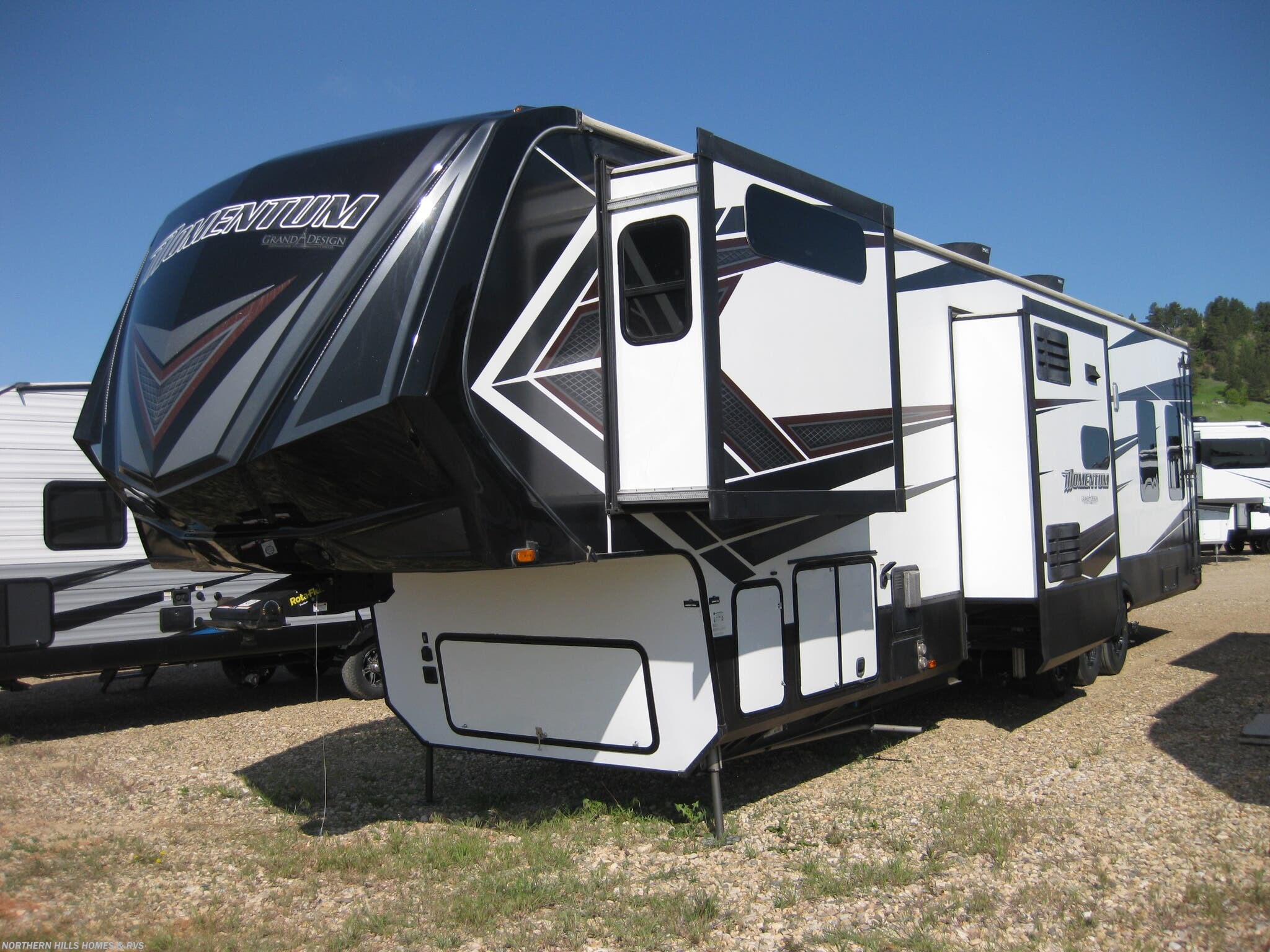 Used 2020 Grand Design Momentum 397TH available in Whitewood, South Dakota