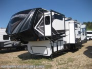 Used 2020 Grand Design Momentum 397TH available in Whitewood, South Dakota
