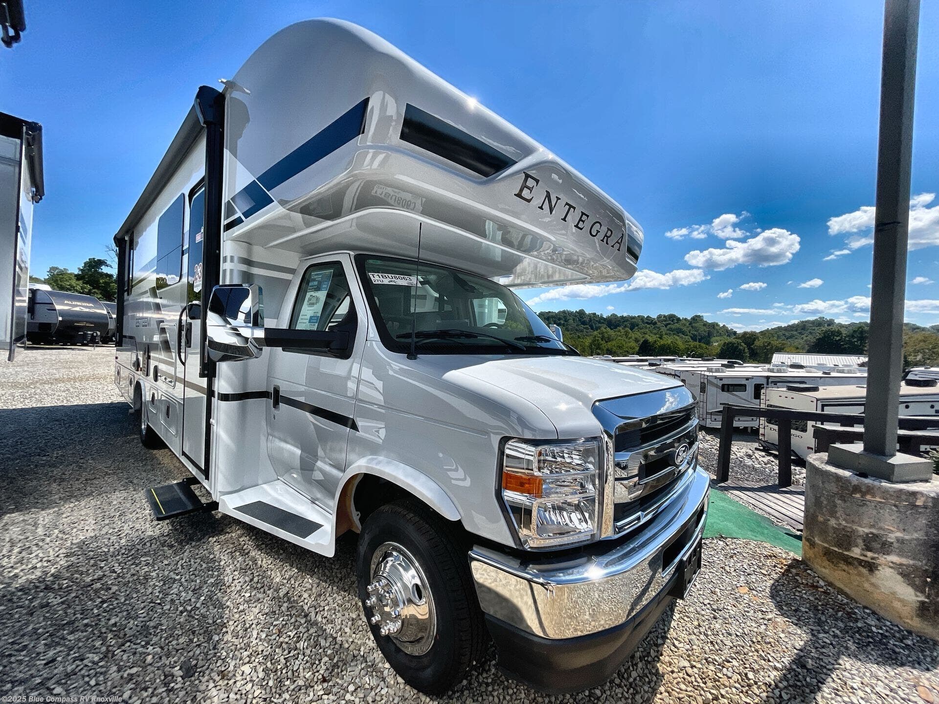 Contact us now about this 2026 Entegra Coach Esteem 27U! 2026 Esteem 27U by Entegra Coach from Blue Compass RV Knoxville in Louisville, Tennessee