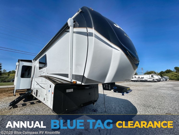 Email now about this 2026 Jayco Pinnacle 38FBRK! New 2026 Jayco Pinnacle 38FBRK available in Louisville, Tennessee