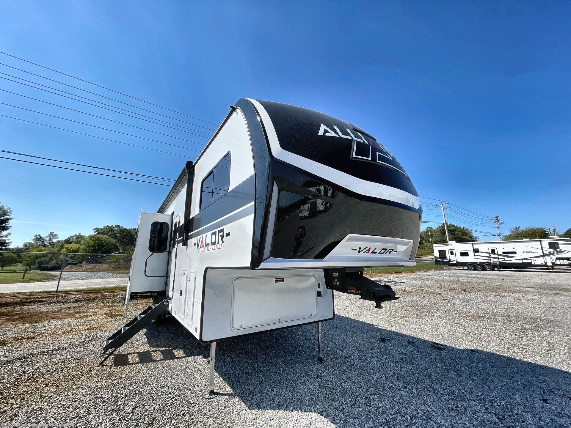 Contact us now about this 2026 Alliance RV Valor All-Access 32A10! 2026 Valor All-Access 32A10 by Alliance RV from Blue Compass RV Knoxville in Louisville, Tennessee