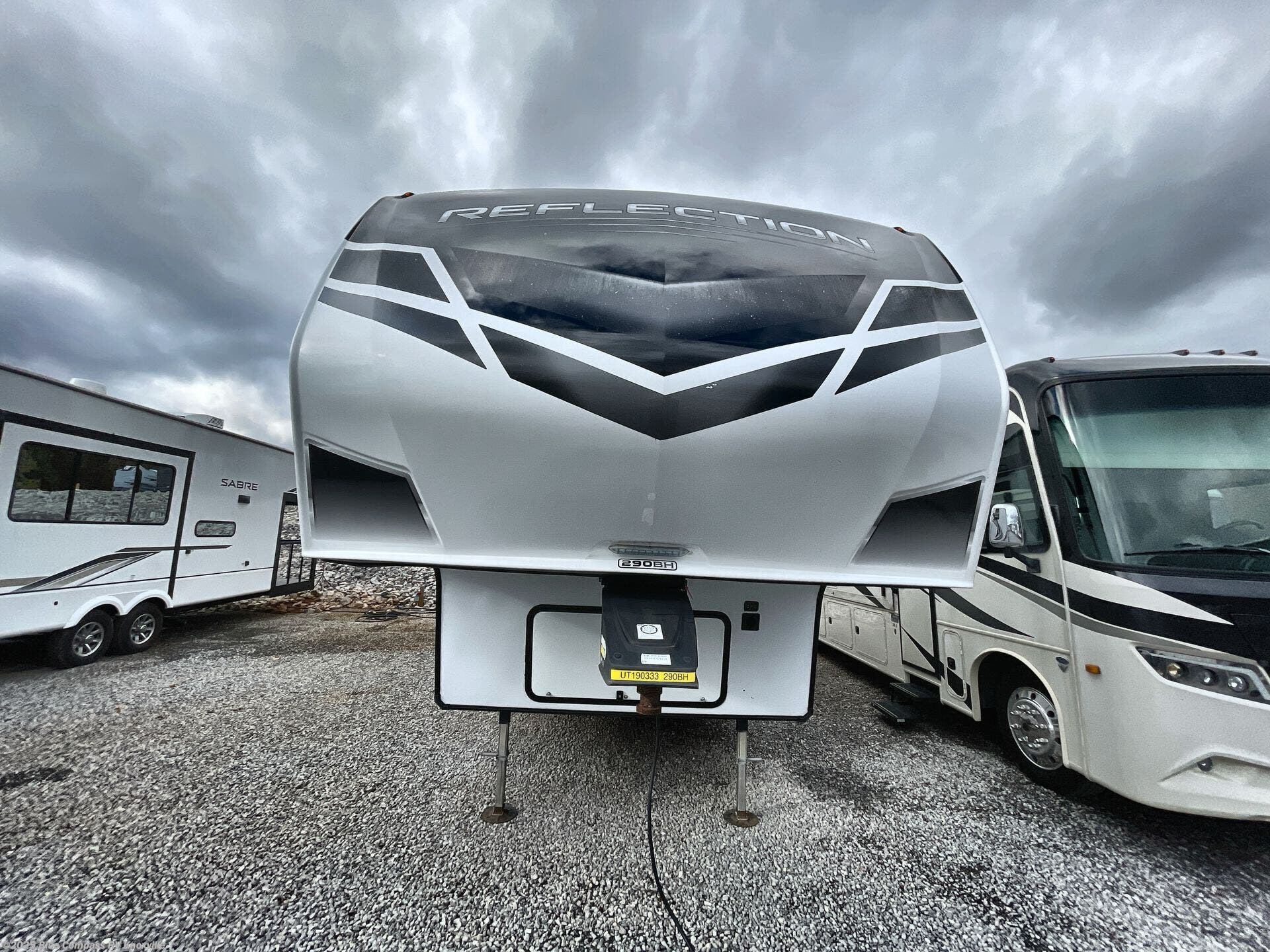 Used 2021 Grand Design Reflection 150 Series 290BH available in Louisville, Tennessee