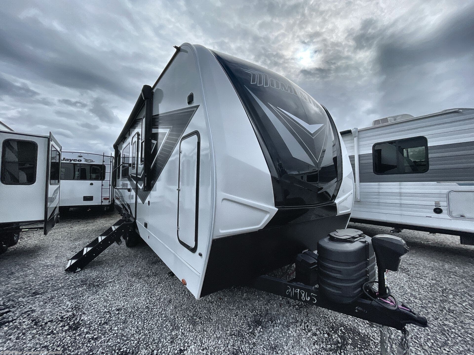 Contact us now about this 2023 Grand Design Momentum G-Class 23G! 2023 Momentum G-Class 23G by Grand Design from Blue Compass RV Knoxville in Louisville, Tennessee