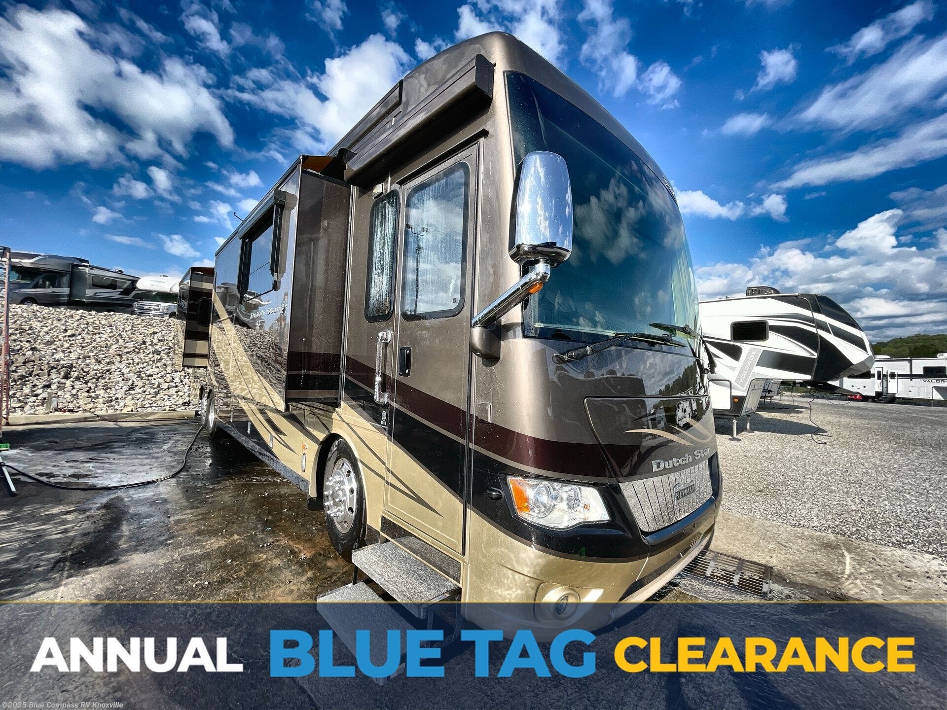 Email now about this 2018 Newmar Dutch Star 4018! Used 2018 Newmar Dutch Star 4018 available in Louisville, Tennessee